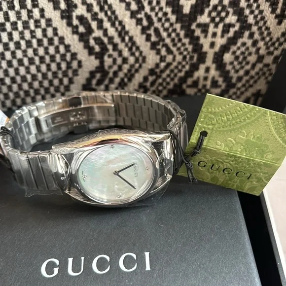 NEW in Box GUCCI Quiet Luxury Crystal Mother-of-Pearl Watch w Authenticity Cert. - Picture 6 of 12